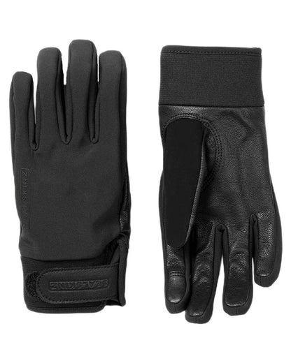 Black Coloured Sealskinz mens Kelling Waterproof All Weather Insulated Glove on white background 