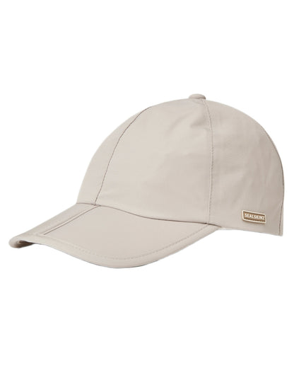 Cream coloured Sealskinz Salle Waterproof Foldable Peak Cap on white background 
