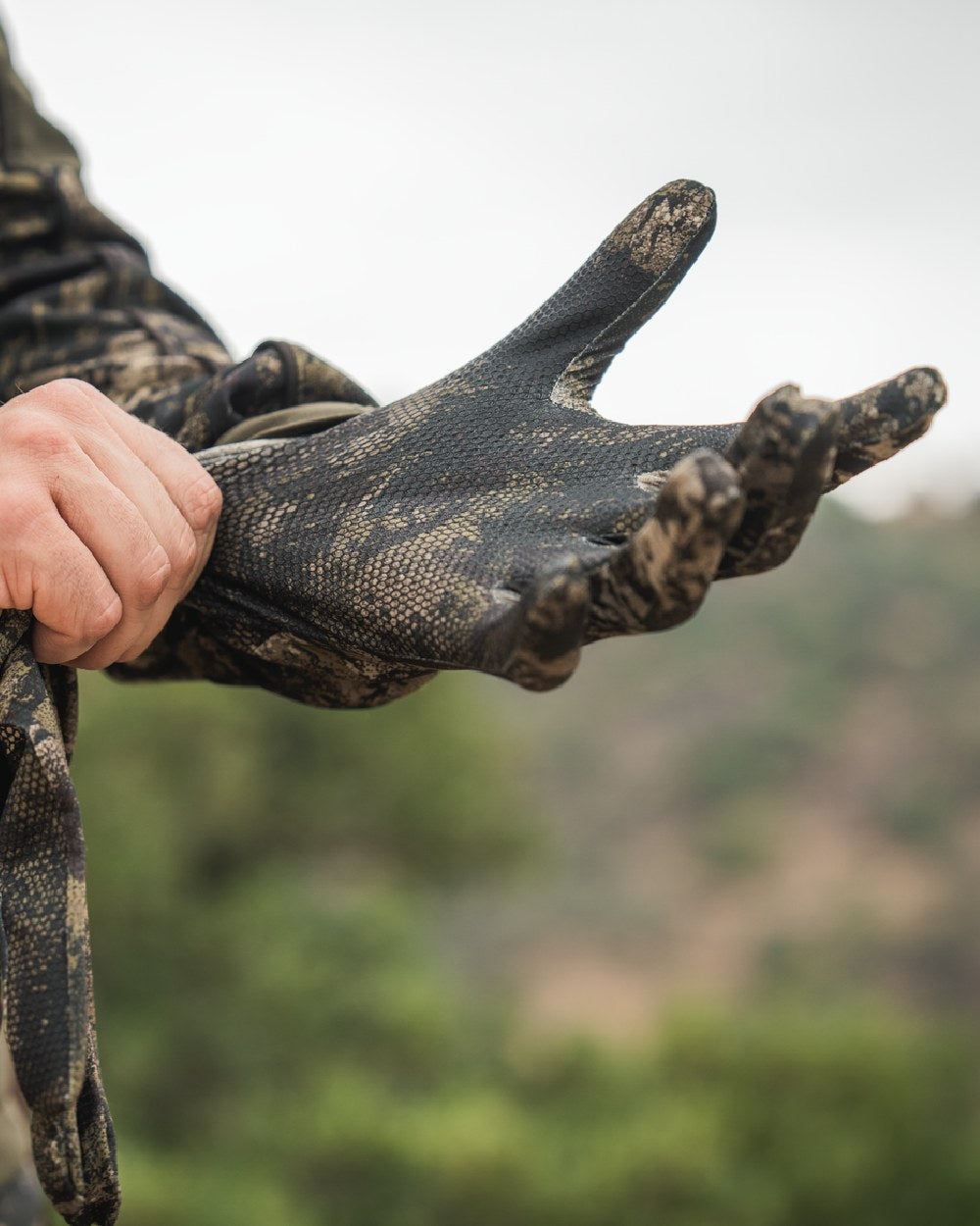 InVis MPC Green Coloured Seeland Aero Camo Cover Set on outdoor  background 