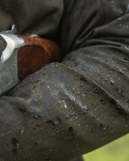 Light Pine Coloured Seeland Highpoint Jacket on outdoor background 