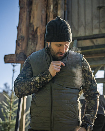 Grape Leaf Coloured Seeland Mens Celsius Heat Liner Waistcoat on outdoor background 