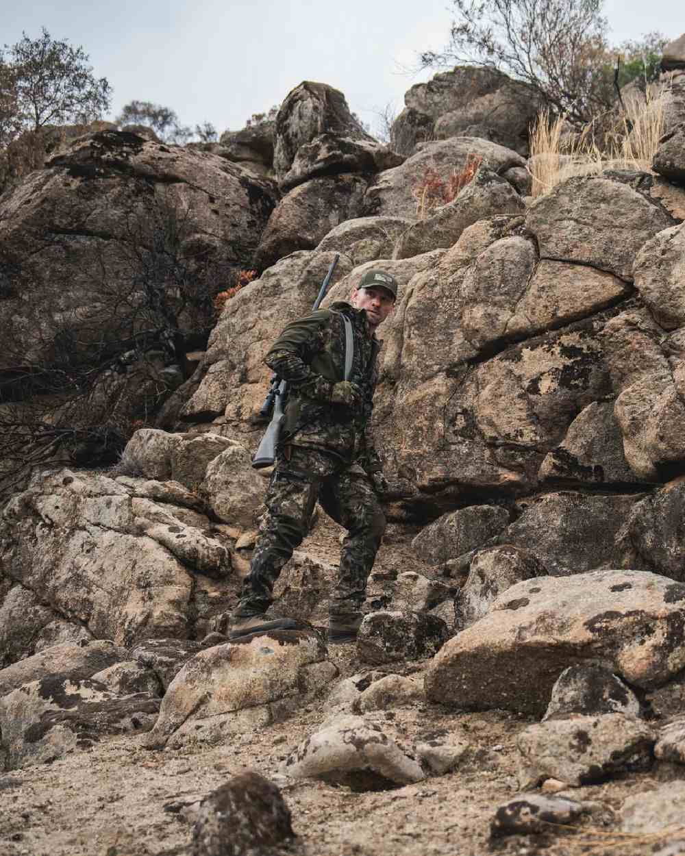 InVis MPC Green Coloured Seeland Mens Chaser Aero Camo Jacket on outdoor background 