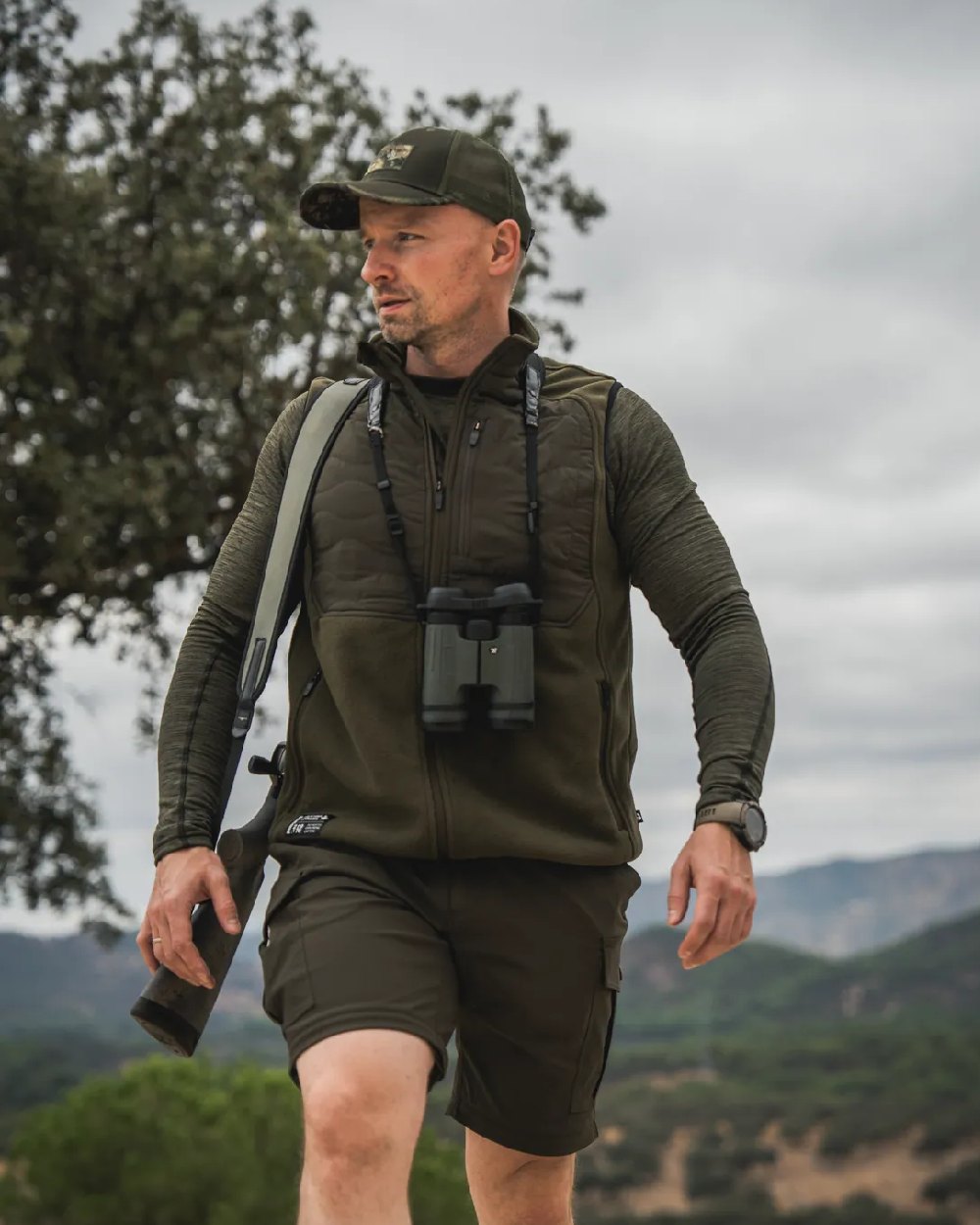 Pine Green Coloured Seeland Mens Gale Fleece Waistcoat on Outdoor Background 