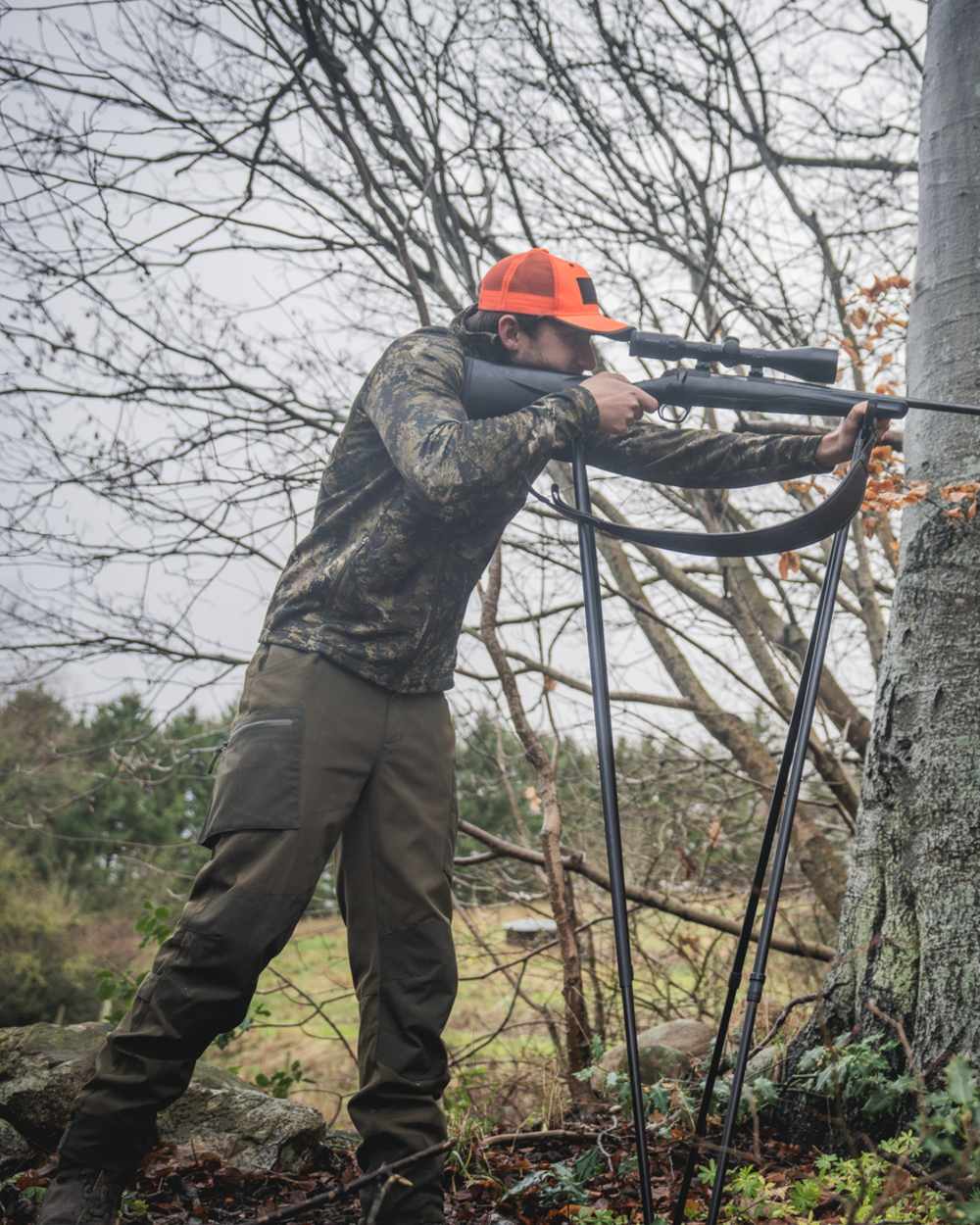 InVIS MPC Green Coloured Seeland Mens Tidal Camo Fleece Jacket on forest background 