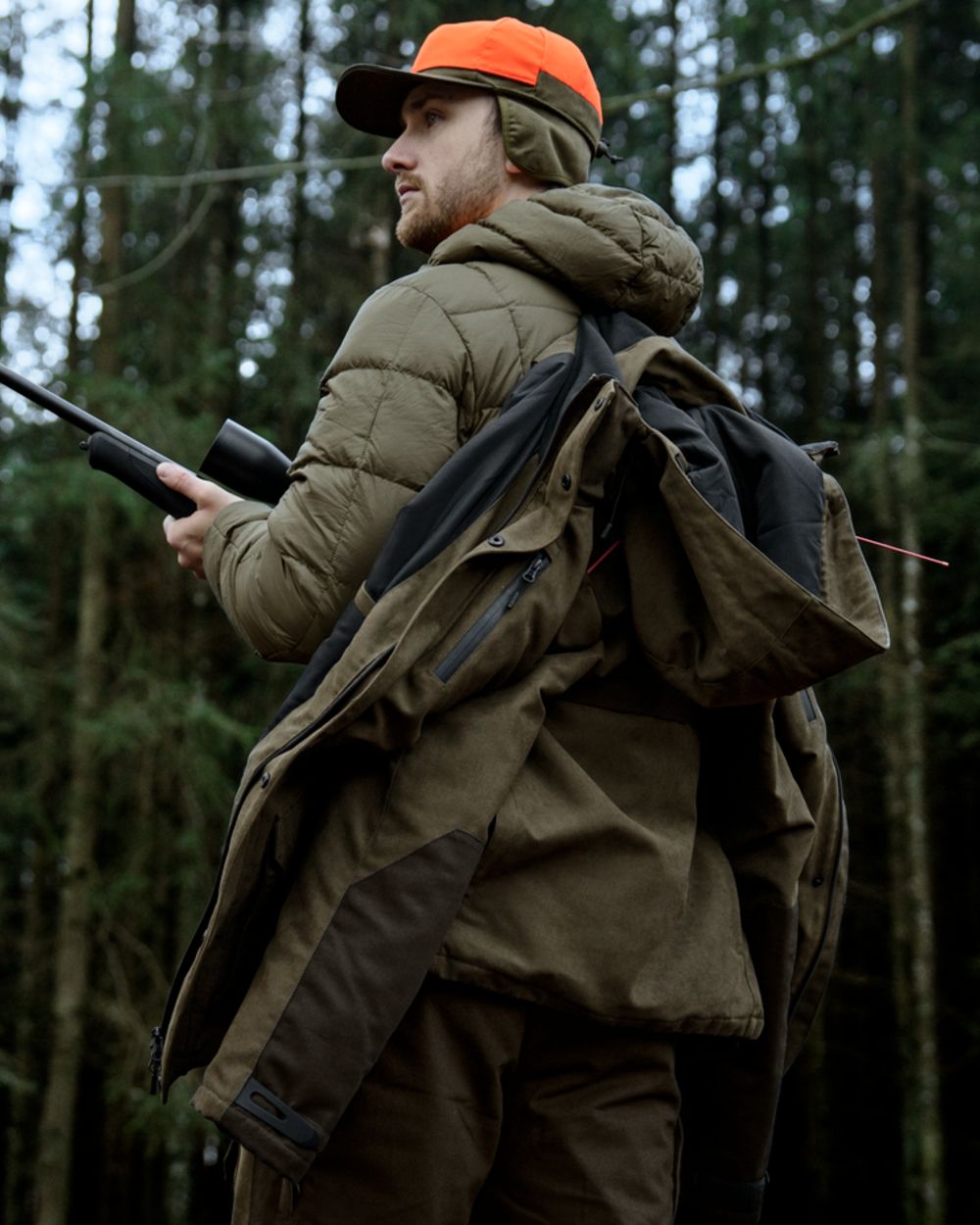 Grizzly Brown coloured Seeland Mens Ultimo Jacket on forest background 