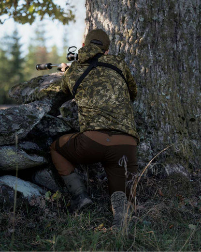 InVis Green Coloured Seeland Power Camo Fleece Jacket on forest background 