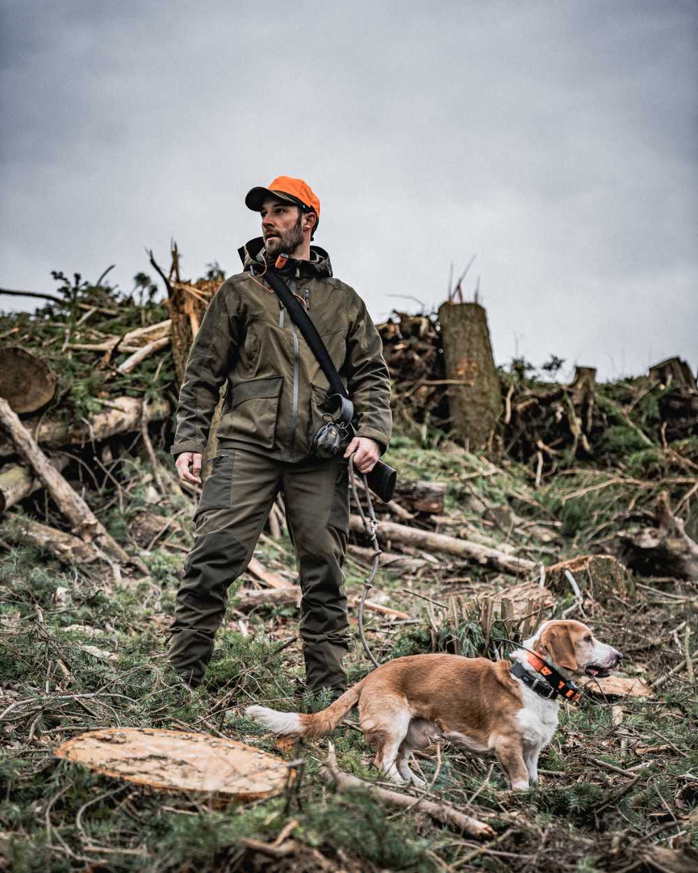 Light Pine Coloured Seeland Trax Jacket on outdoor background 