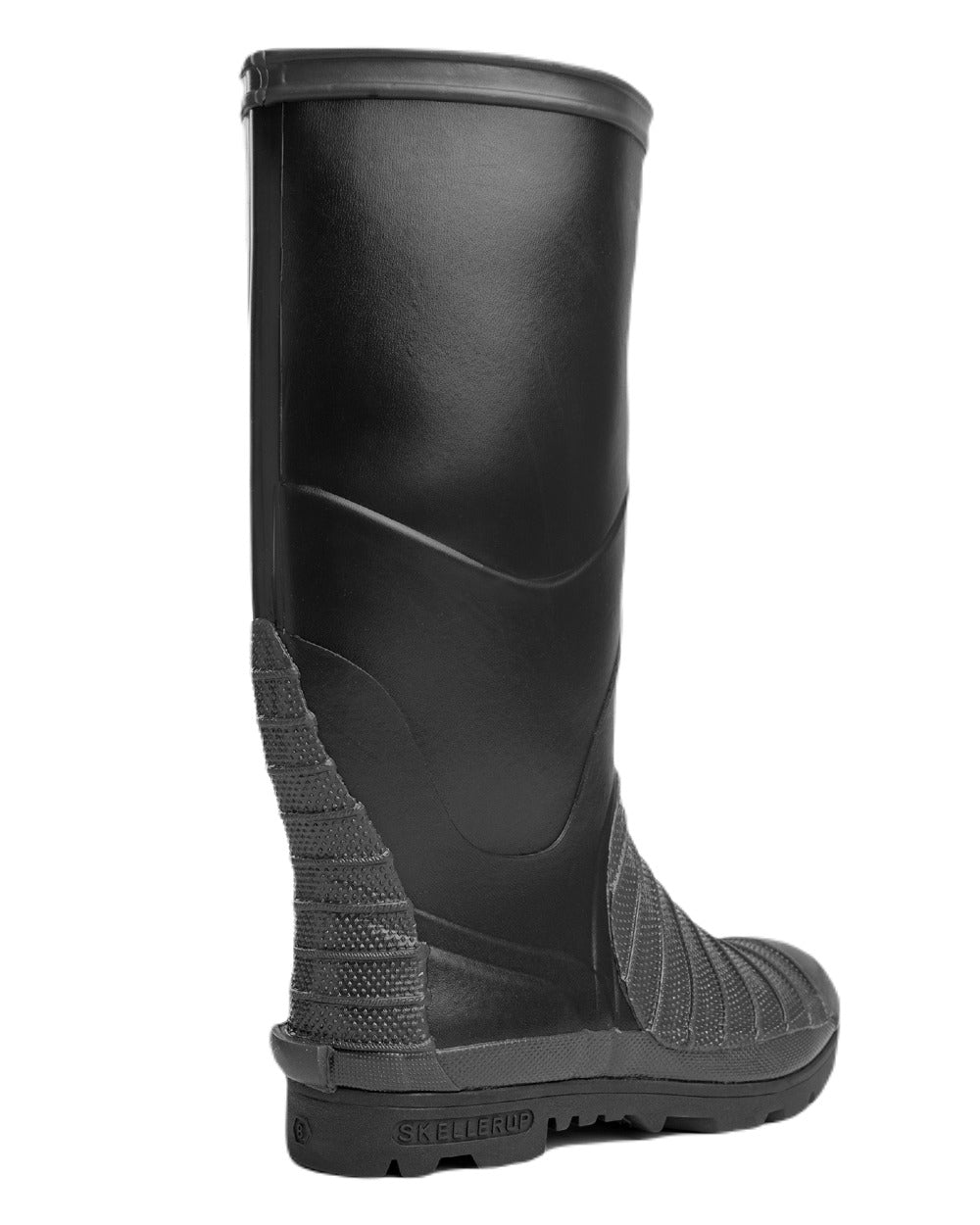 Black Coloured Skellerup 4x4 Marathon Wellingtons On A White Background 