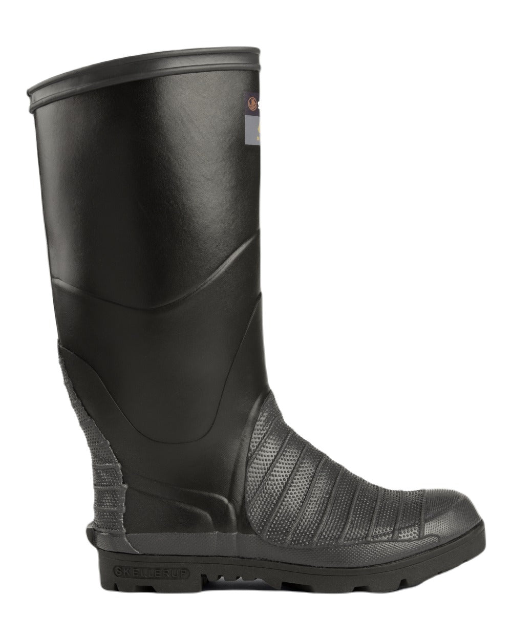 Black Coloured Skellerup 4x4 Marathon Wellingtons On A White Background 