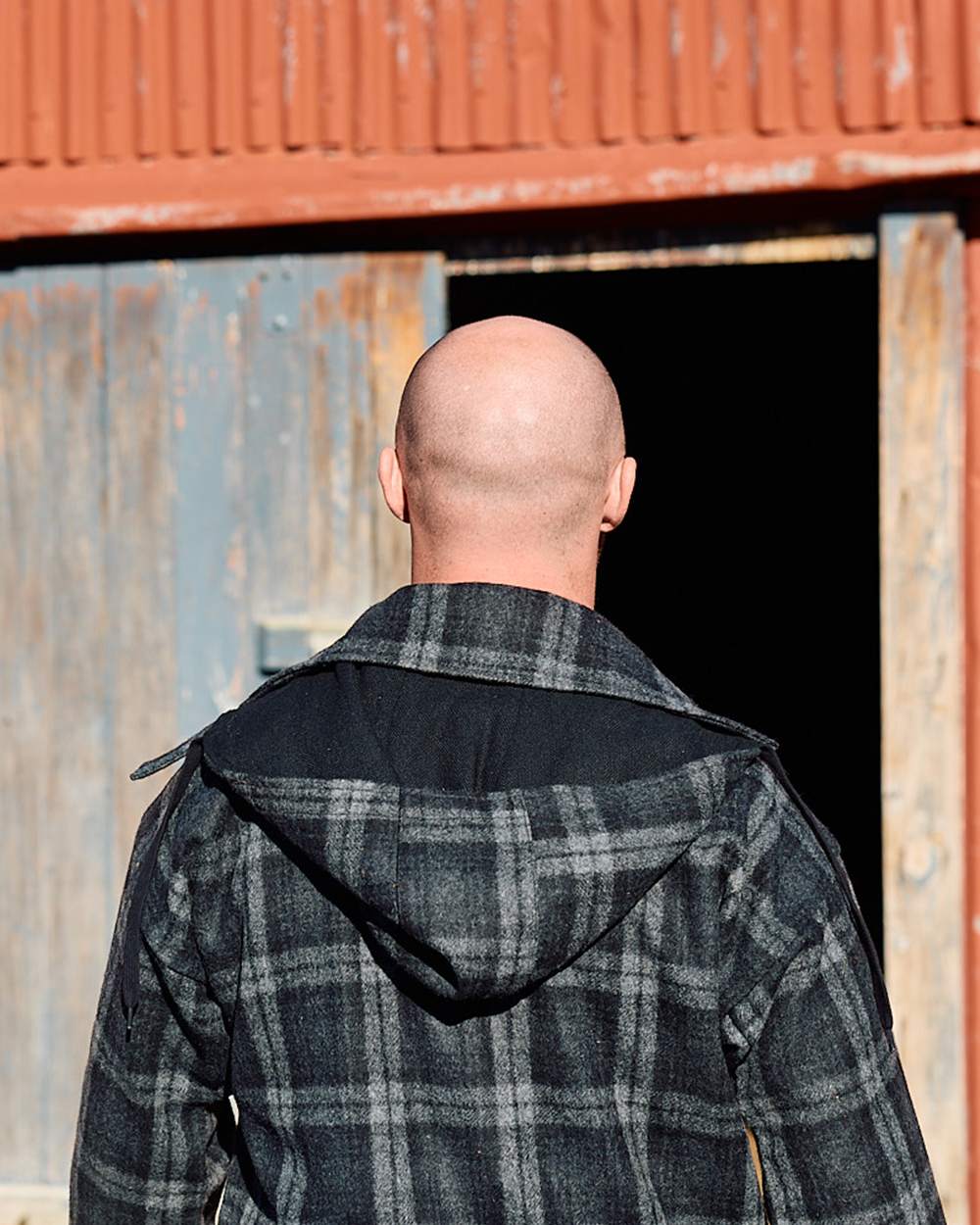 Edwards Check Coloured Swanndri Mens Mosgiel Wool Bushshirt with Zip-up Front on outdoor background 