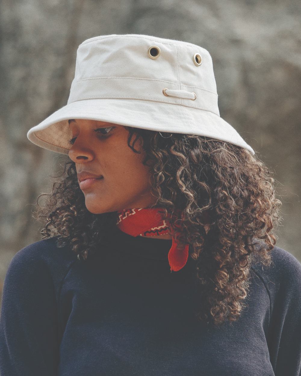 Tilley Hats Iconic Bucket Hat In White 