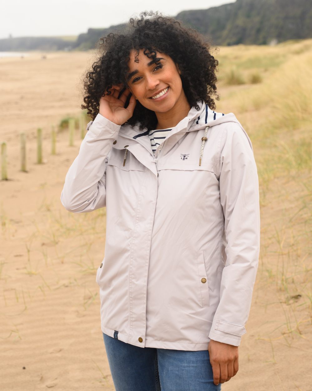 Lighthouse Beachcomber Womens Waterproof Jacket in Cloud 