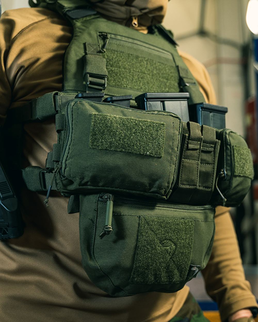 Green Coloured Viper VX Multi Weapon System Set on blurry background 