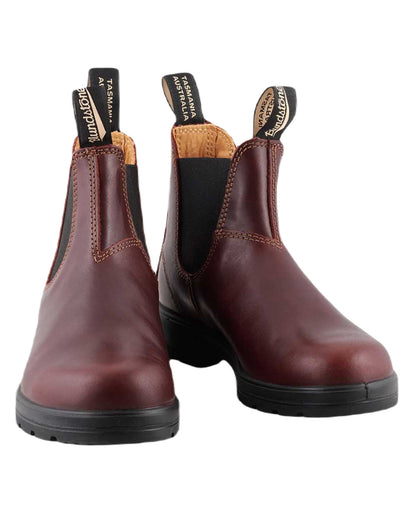 Redwood Coloured Blundstone 1440 Redwood Leather Chelsea Boots On A White Background