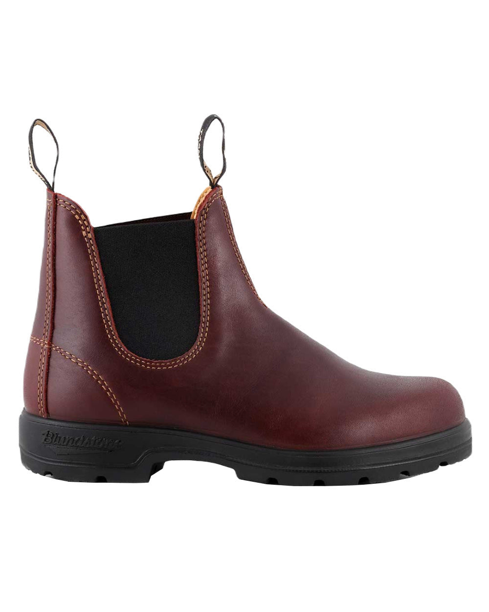 Redwood Coloured Blundstone 1440 Redwood Leather Chelsea Boots On A White Background 