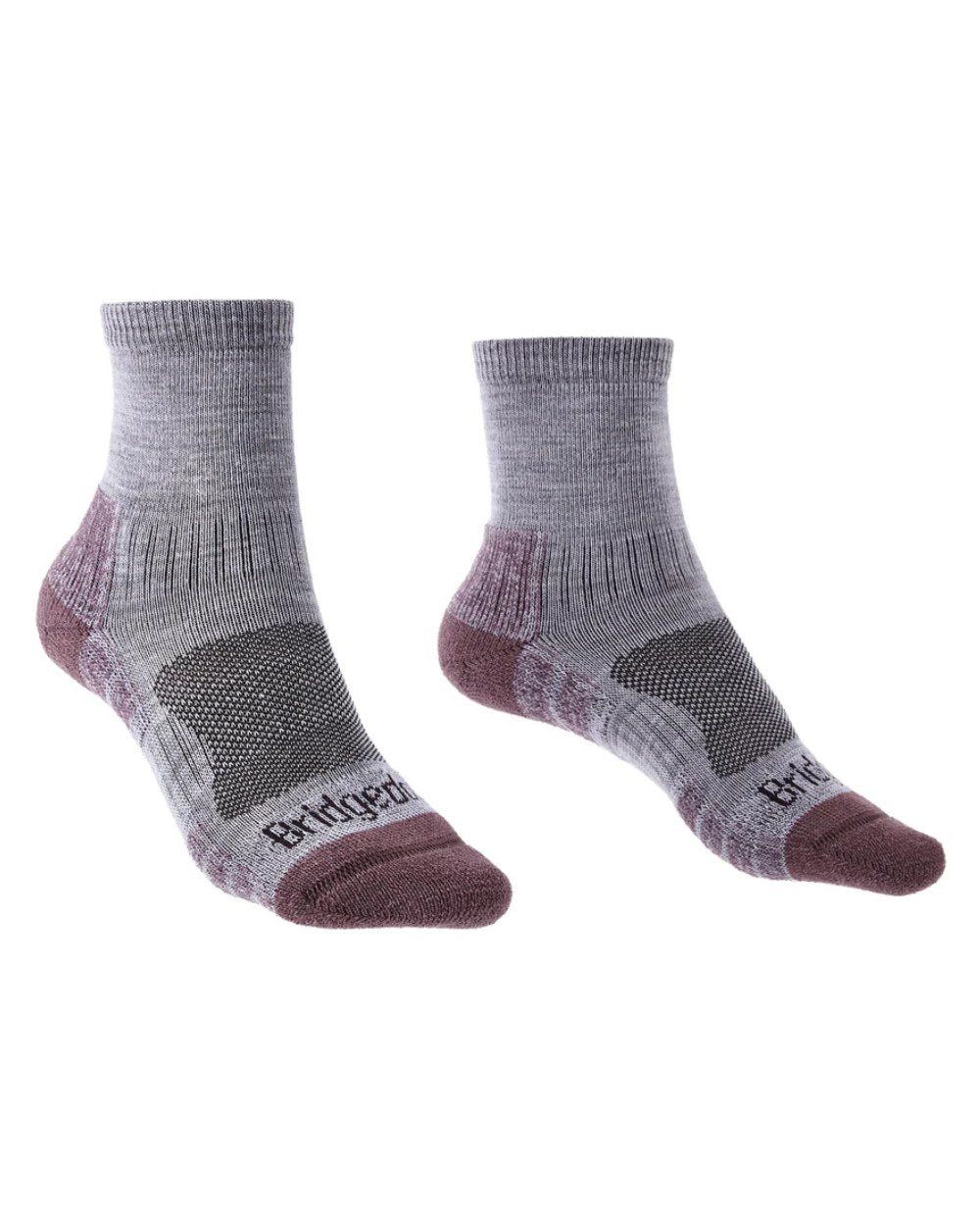 Heather/Damson Coloured Bridgedale Womens Lightweight Merino Performance 3/4 Crew Socks On A White Background 