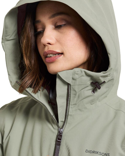 Wilted Leaf Coloured Didriksons Ella Womens Parka 2 On A White Background 