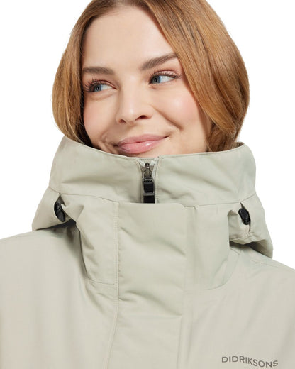 Wilted Leaf Coloured Didriksons Frida Womens Parka 7 On A White Background 