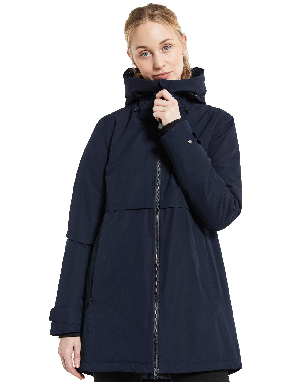 Dark Night Blue Coloured Didriksons Helle Ladies Parka 5 On A White Background  