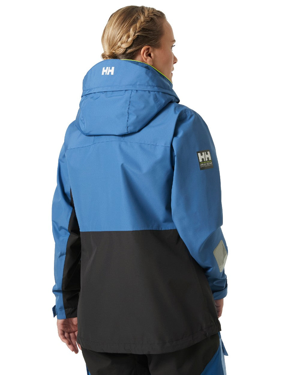 Azurite coloured Helly Hansen Womens Newport Inshore Sailing Jacket on white background 