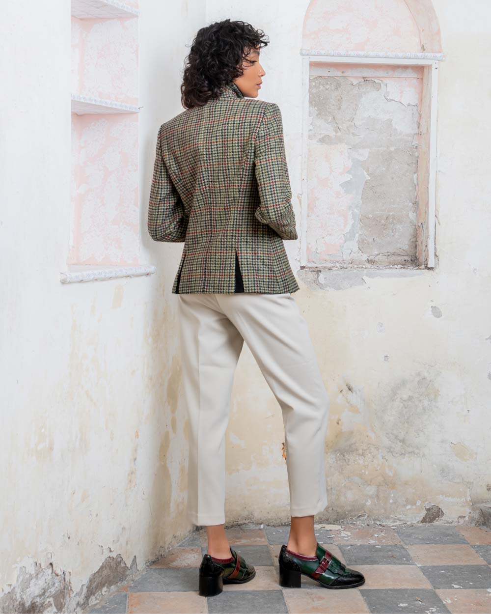 Hacking Check coloured Jack Murphy Nicole Ladies Tweed Jacket on Urban background 