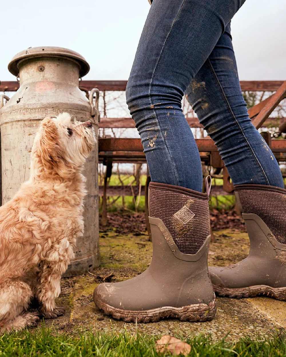 Walnut Chocolate Brown Woven Coloured Muck Boots Womens Arctic Sport II Mid Wellingtons On A Field Background 