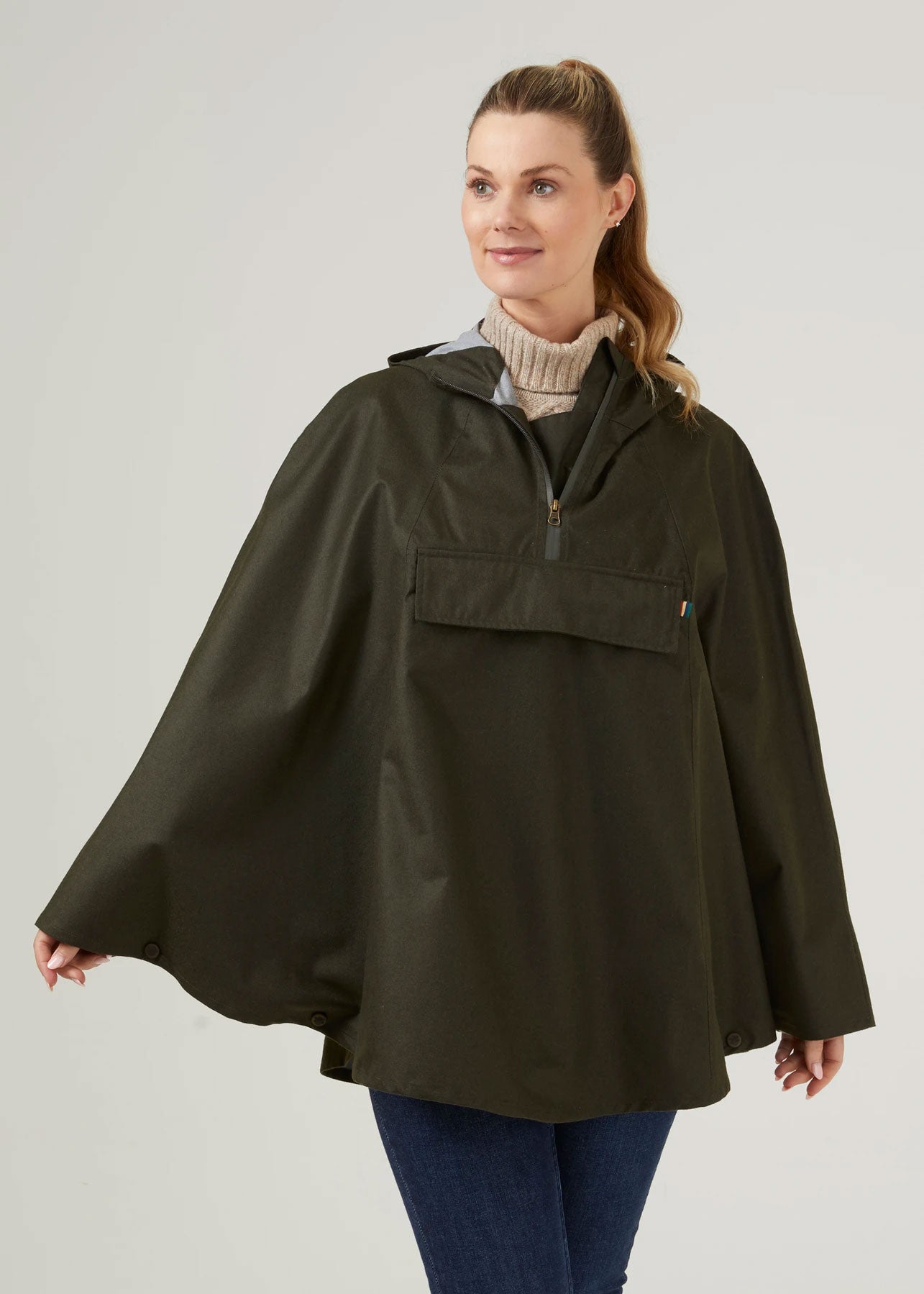 Fernley Ladies Waterproof Cape by Alan Paine 