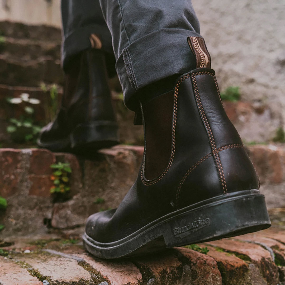 Blundstone 062 Stout Brown Chelsea Boots