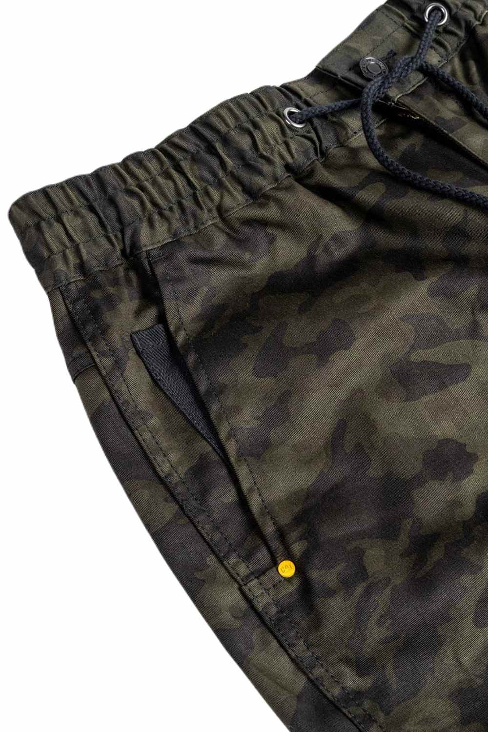 Caterpillar Dynamic Trousers In Night Camo 