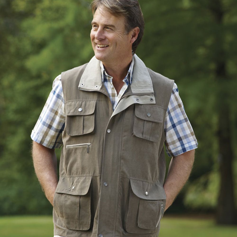 Champion Farnham Gilet In Taupe Champion Farnham Gilet 