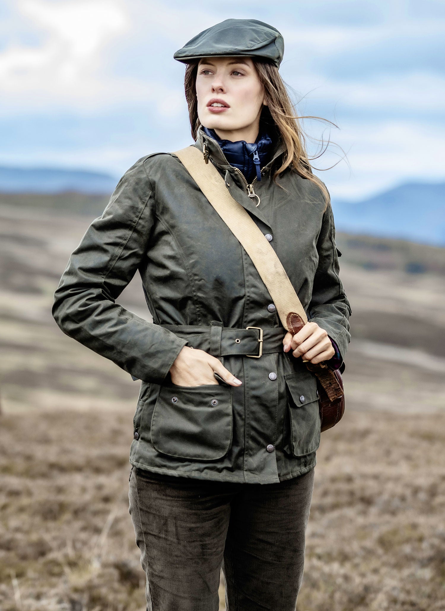 Cheltenham Belted Waxed Jacket by Hoggs of Fife