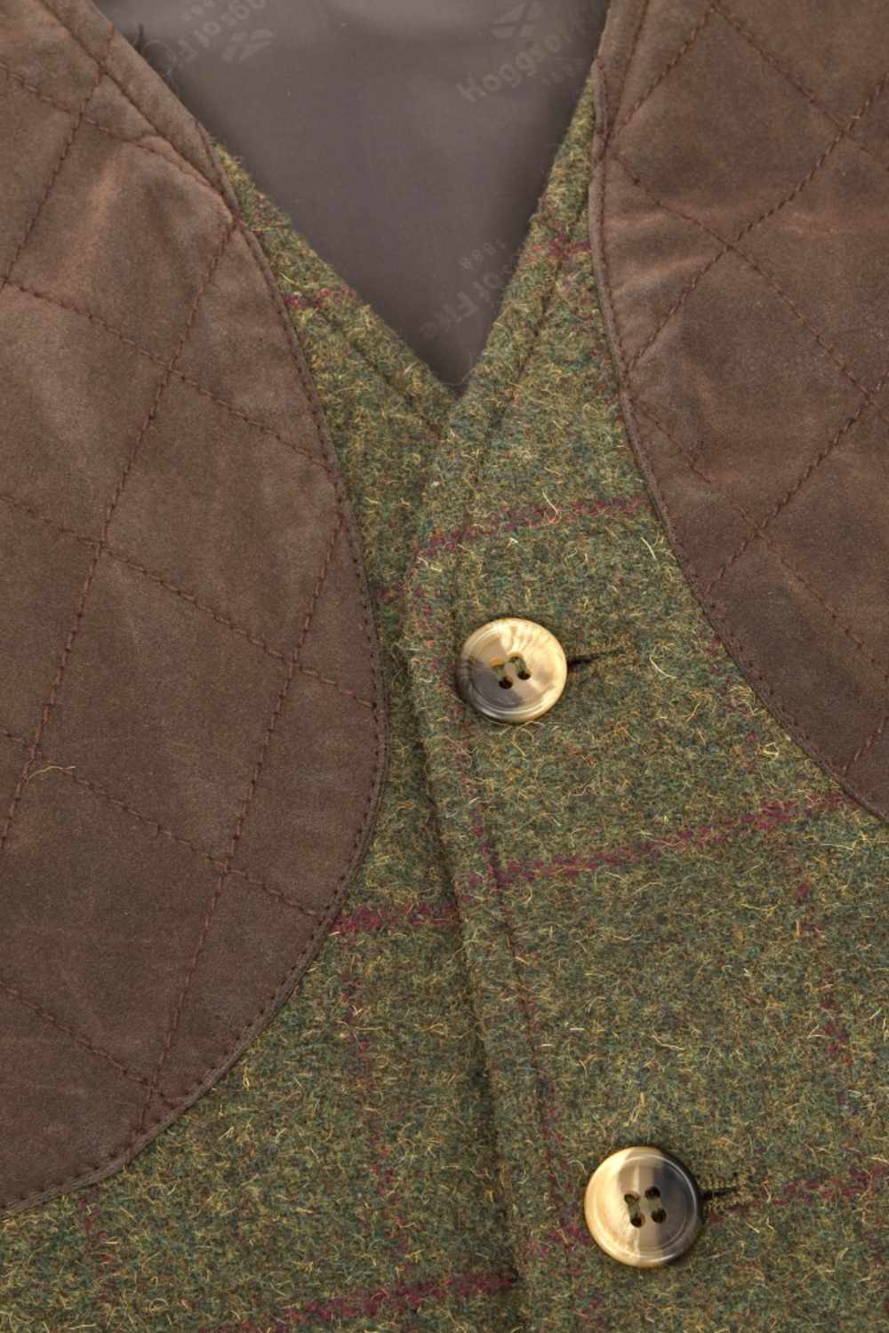 Hoggs of Fife Tummel Tweed Field Waistcoat in Olive/Wine