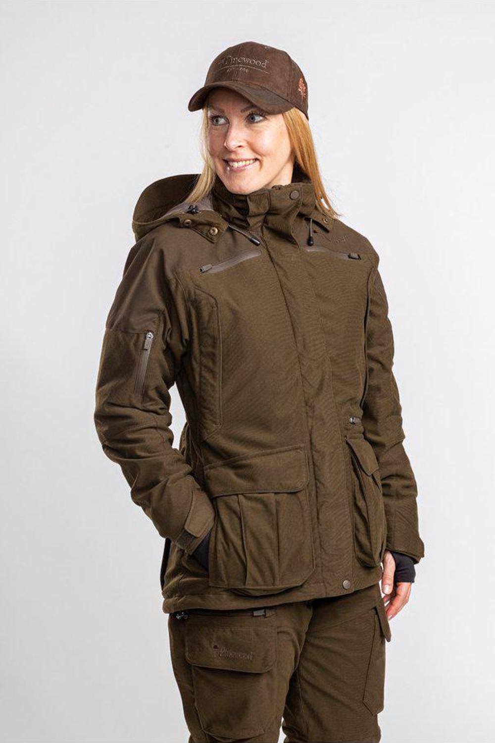 Pinewood Women Småland Forest Padded Jacket In Hunting Green