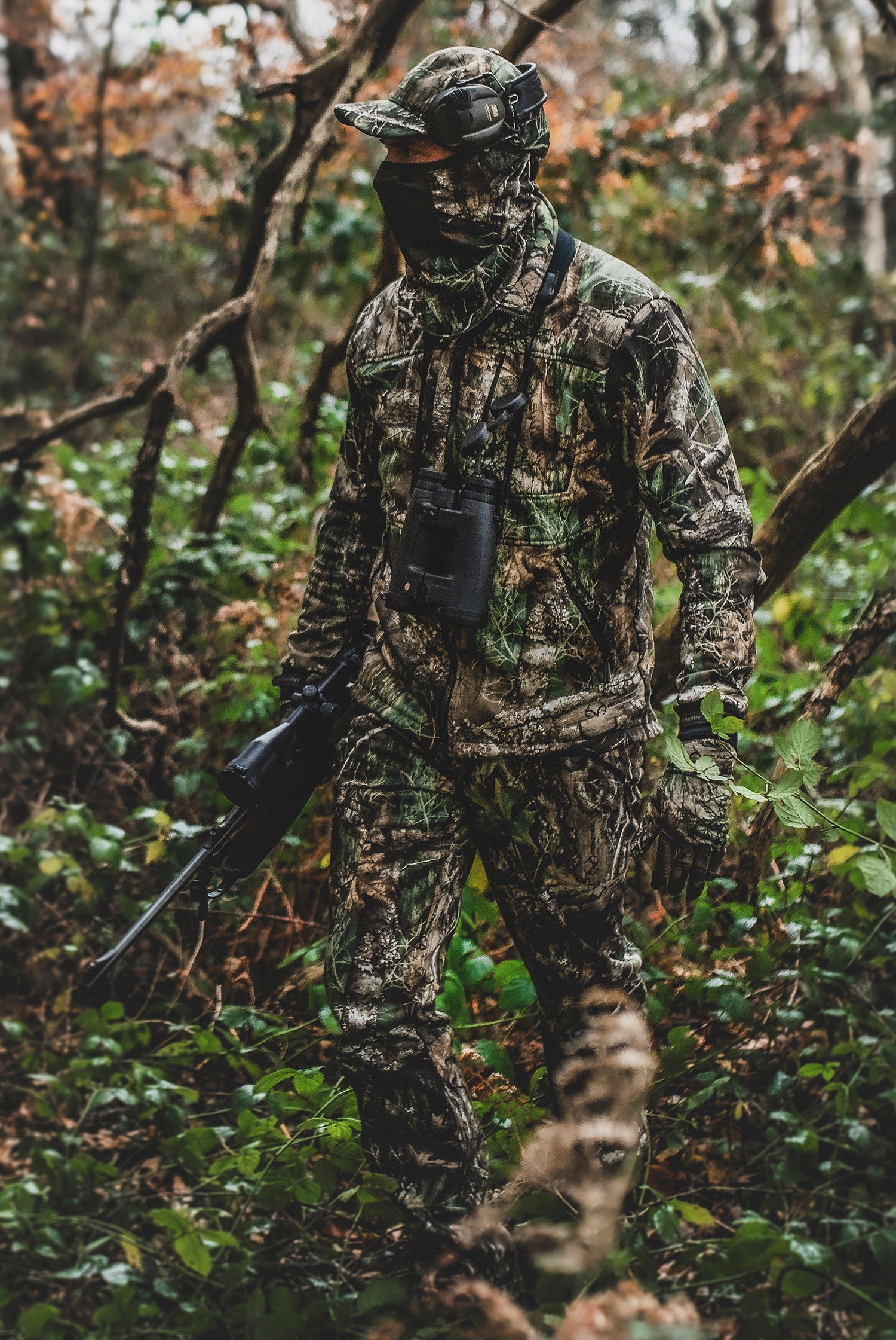 Camouflage hunting suit Deerhunter Approach Trousers | Realtree Adapt