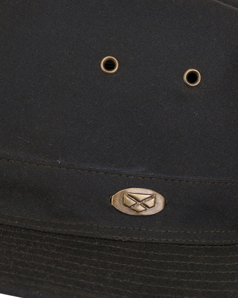 Air holes and hoggs Branded badge