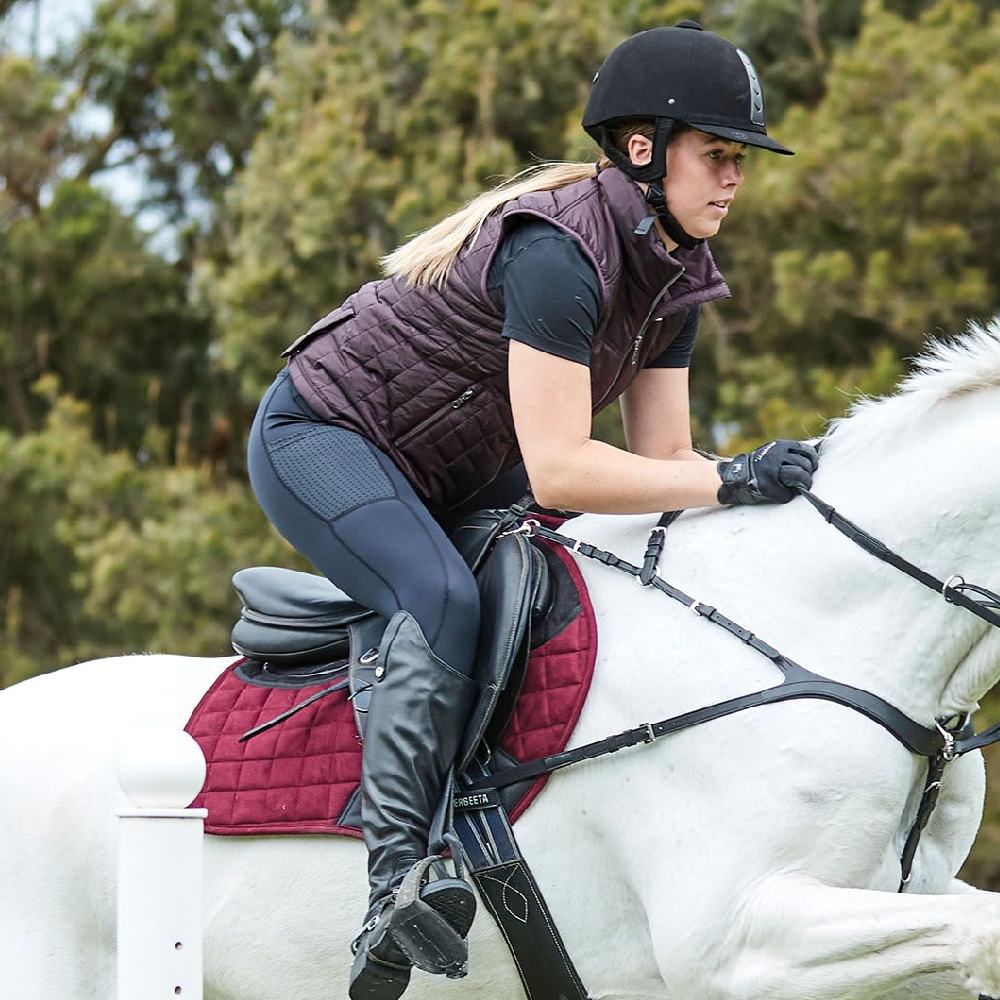 WeatherBeeta Ultra Grip Jump Saddle Pad In Burgundy