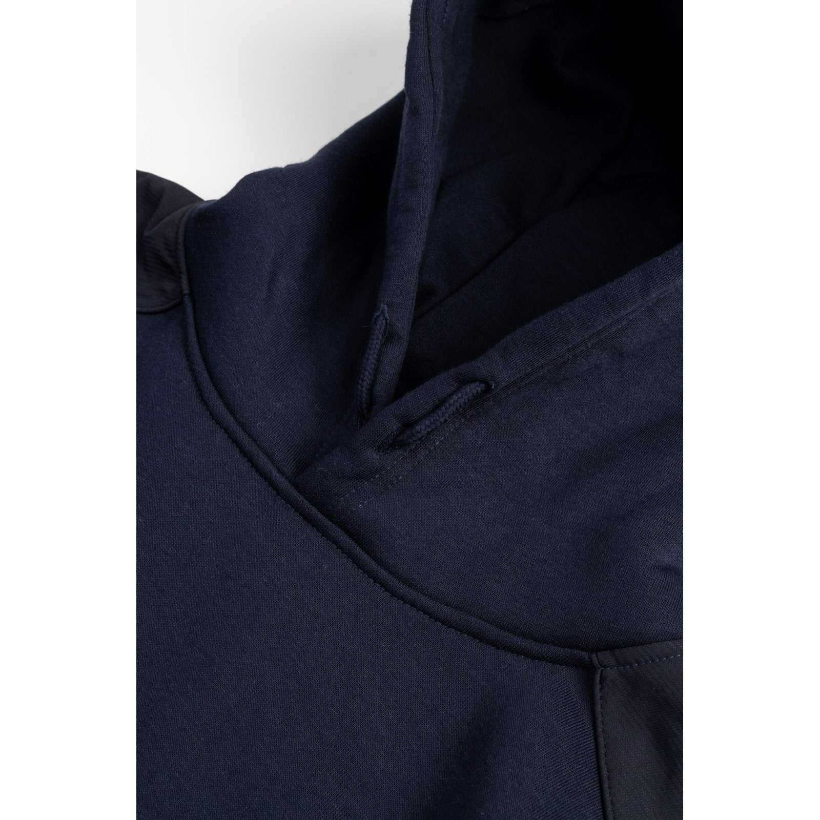 Caterpillar Essentials Hooded Sweatshirt. Navy. Collar and Hood 