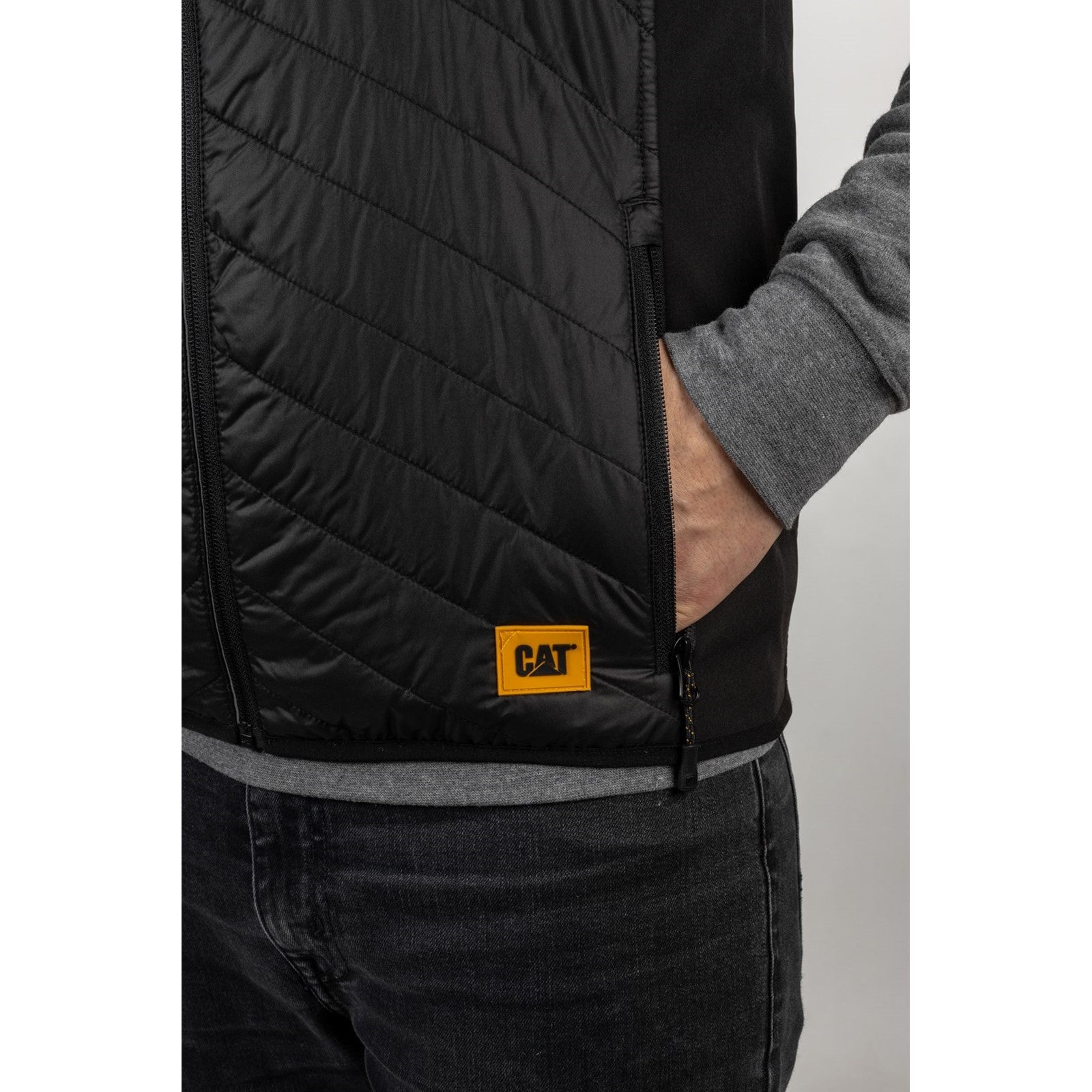 Caterpillar Trades Hybrid Body Warmer in Black/Yellow 