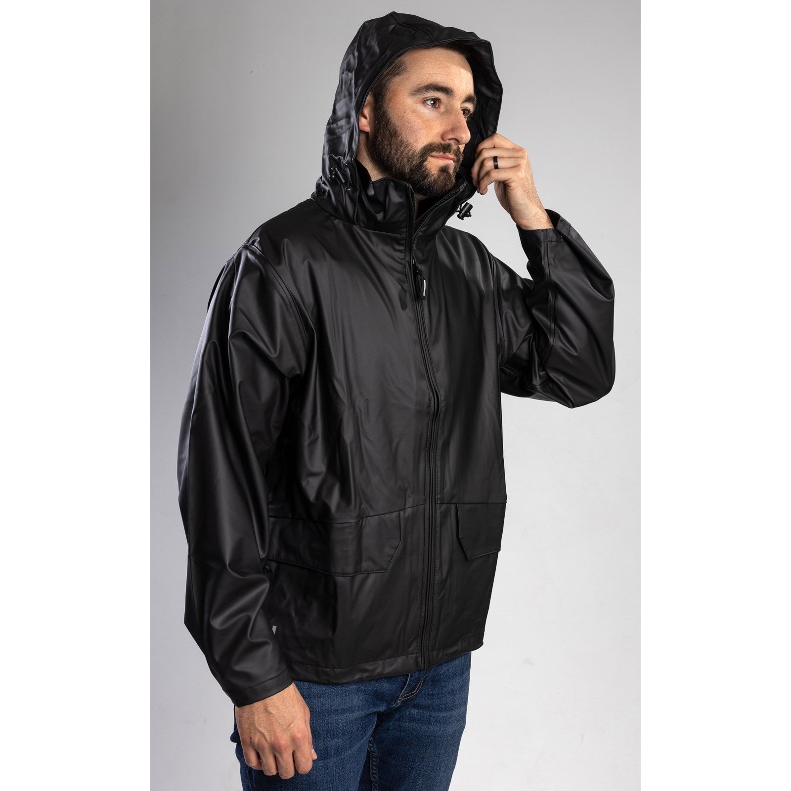 Helly Hansen Voss Jacket in Black  