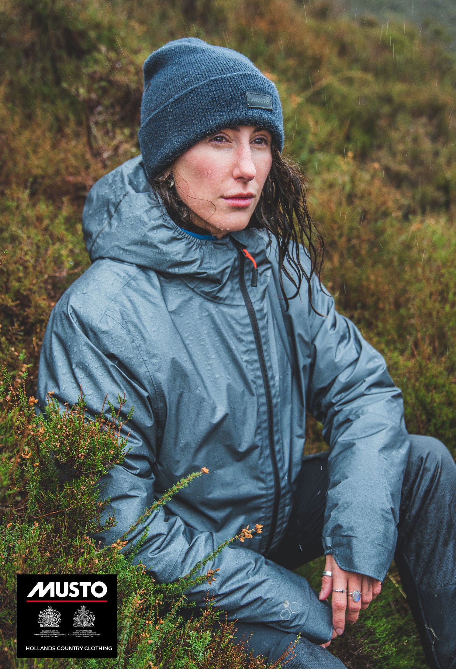 lady wearing Musto X Land Rover Lite Gore-Tex Packable Jacket